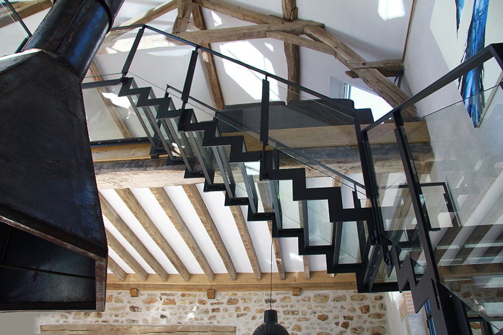 Escalier acier et verre Dijon