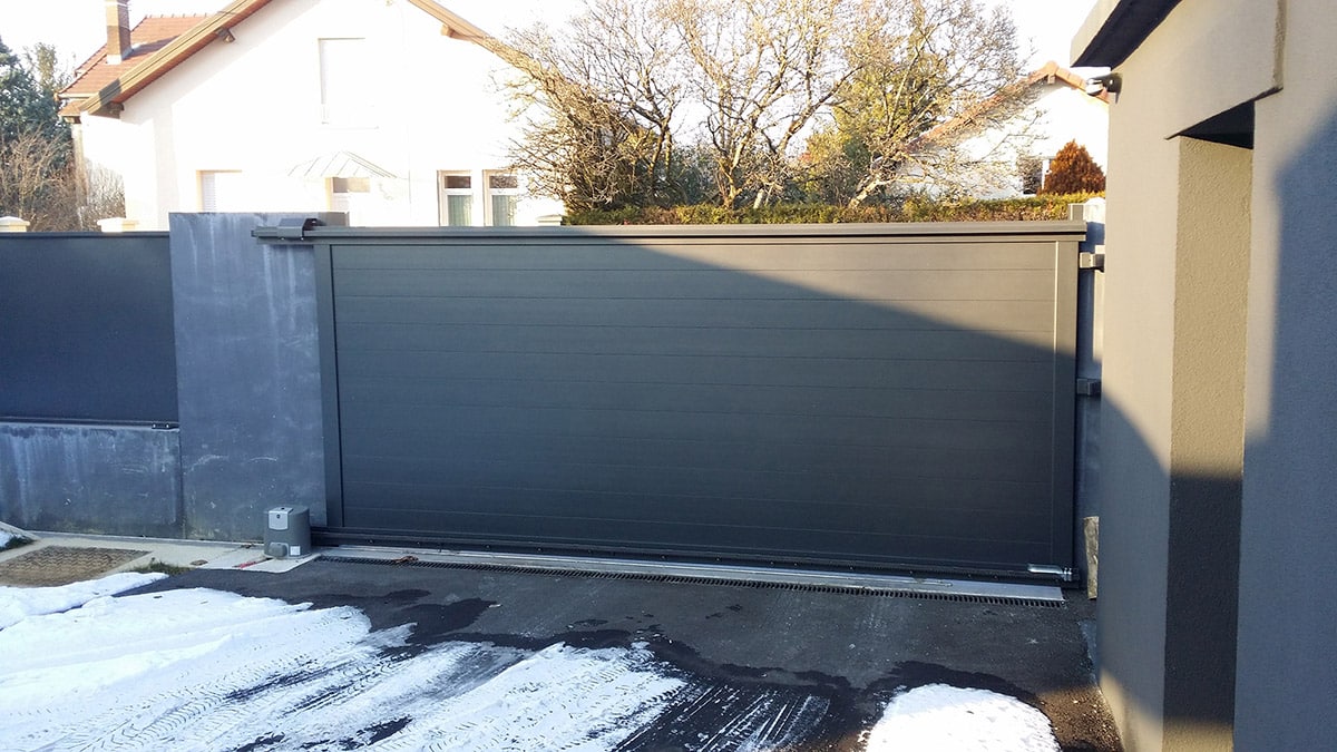 Portails aluminium à Dijon