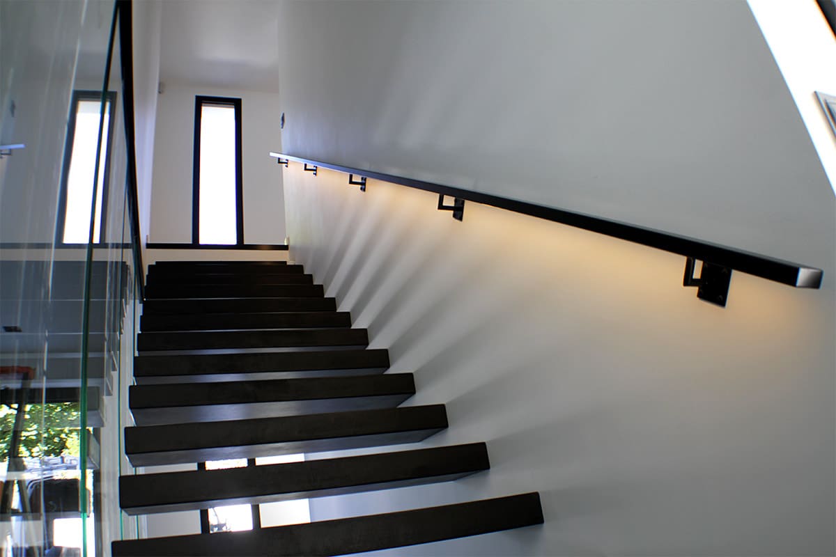 Escalier acier et verre Dijon