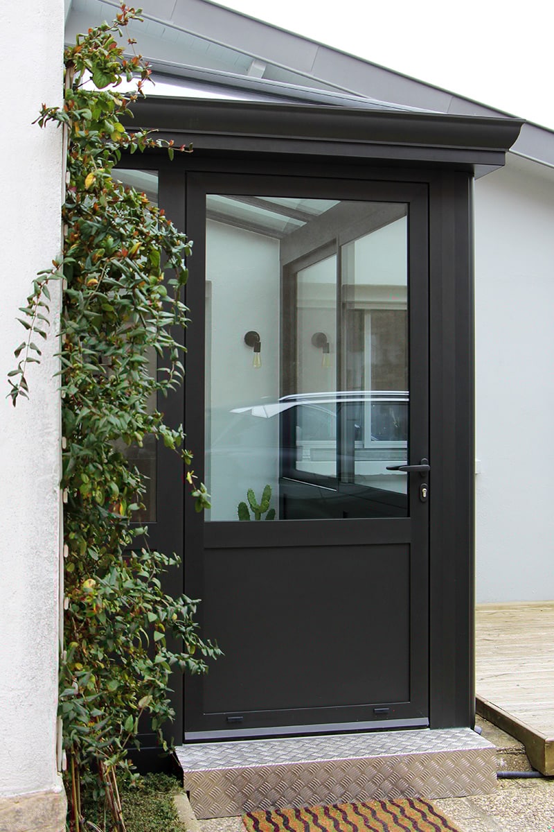 porte10 Sas portes aluminium Technal à Dijon