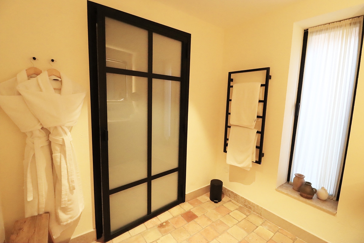 Porte fenêtre alu hôtel Beaune